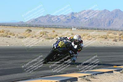 media/Jan-10-2025-CVMA Friday Practice (Fri) [[489e0da257]]/Group 4 and Trackday/Session 2 (Turn 4 Inside)/